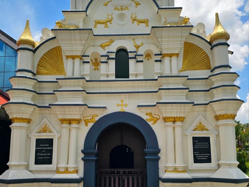The old church at Elanthoor Mar Thoma Valiyapally